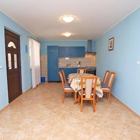Franjo 1266 Apartmán Flengi