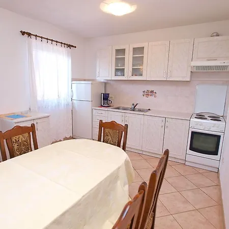 Διαμέρισμα Franjo 1266